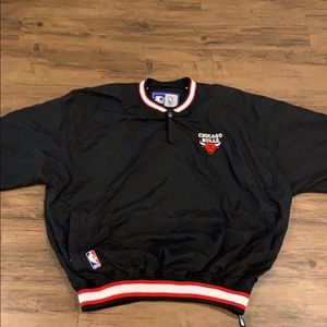Vintage Starter Chicago Bulls Jacket